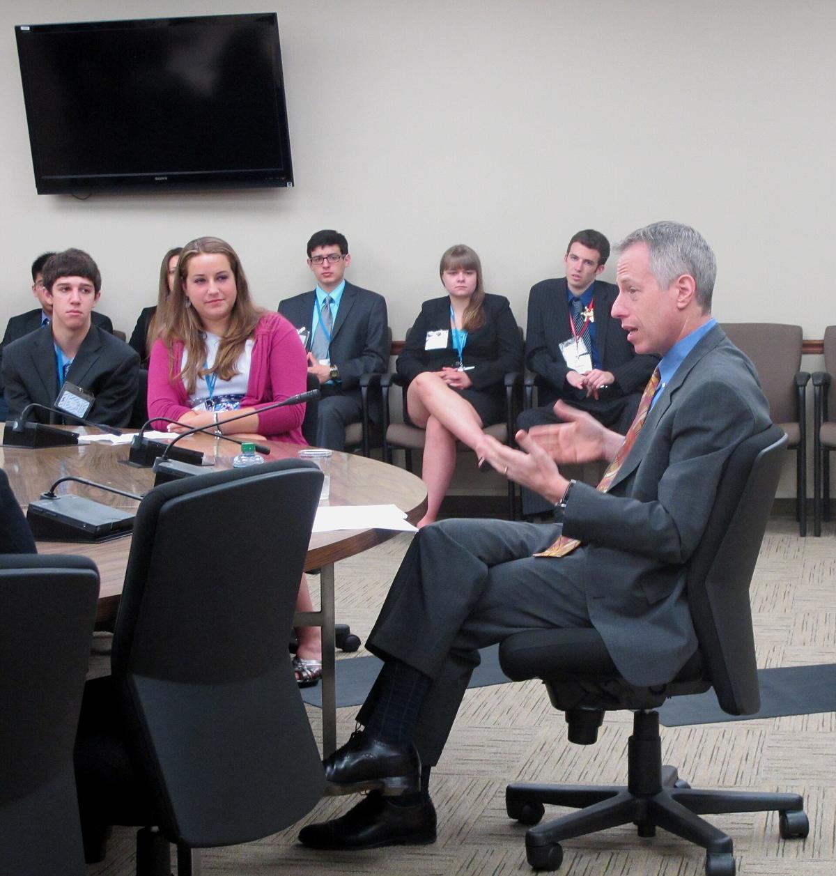 MUN Conferences That Accept Individual Delegates: A Directory for Students Without a Society